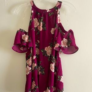 NWOT Floral Cold Shoulder Halter Top